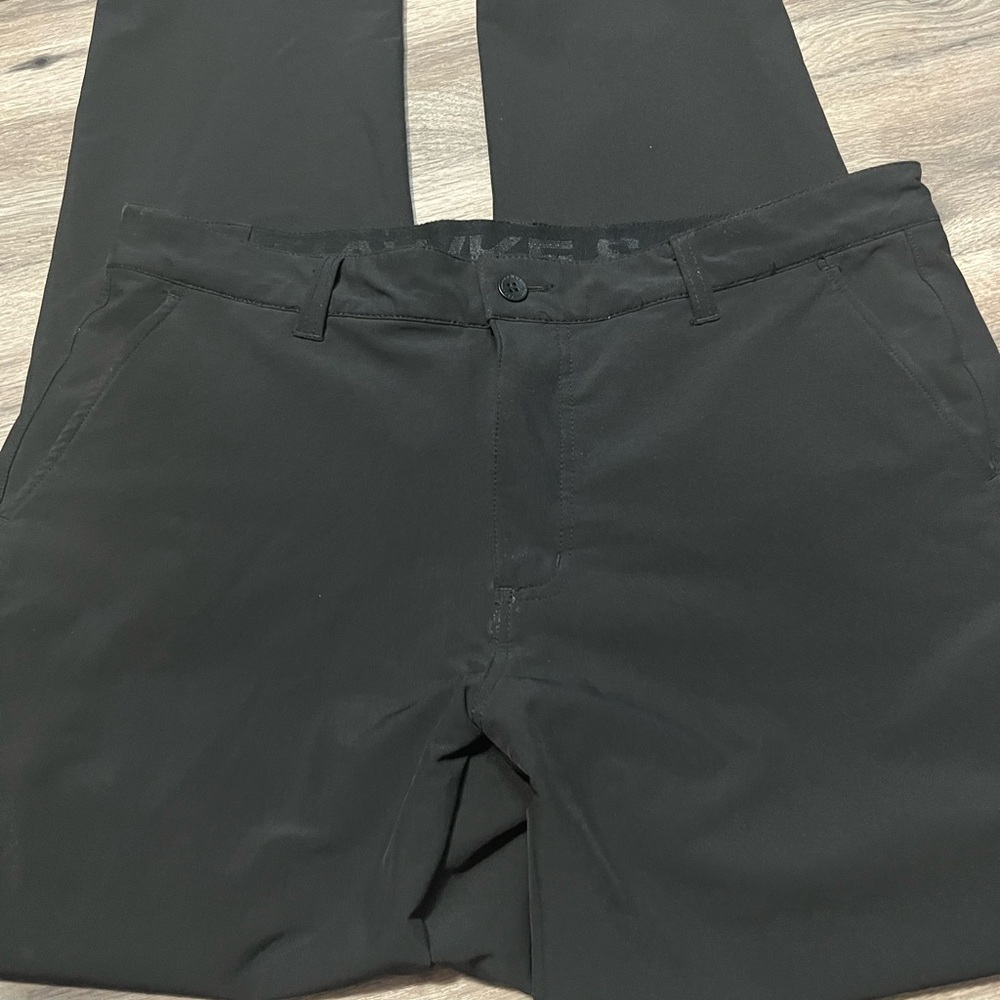 Hawke & Co Men's Black performance  Chinos 34 x30
